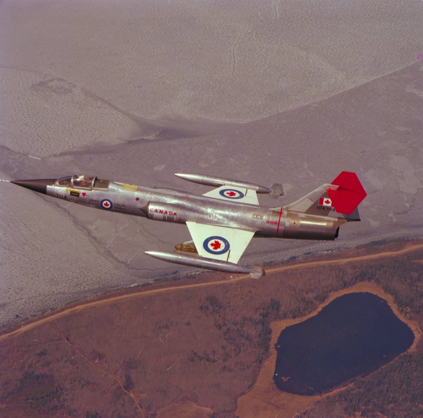 CF-104