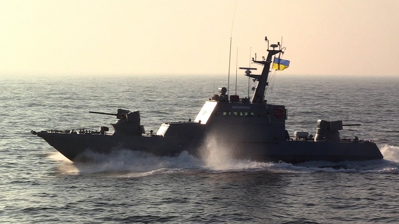 Тренування типу PASSEX в Чорному морі, ВМС ЗСУ, постійна морська протимінна група НАТО №2, SNMCMG2