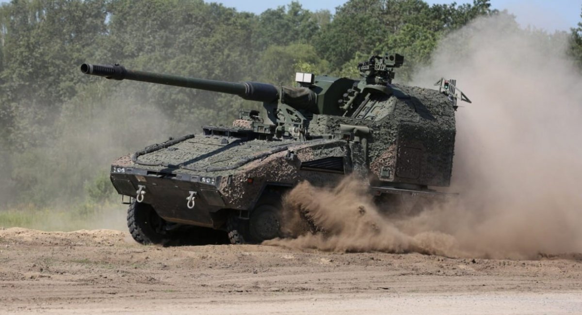 САУ RCH 155 на шасі Boxer