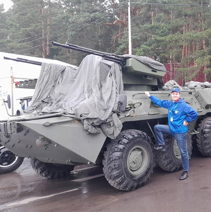 Невже НПЗ в Росії отримали право купувати БМП-2М та ЗСУ-23-4 "Шилка", що шукають на них екіпажі