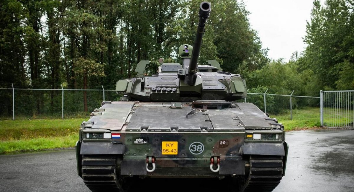 Модернізована нідерландська БМП CV9035NL MLU з КАЗ Iron Fist