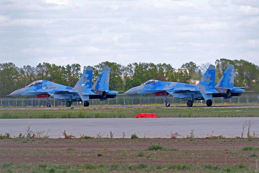 Винищувачі Су-27 ПС ЗСУ під час випробувань комплексу РК-360МЦ 