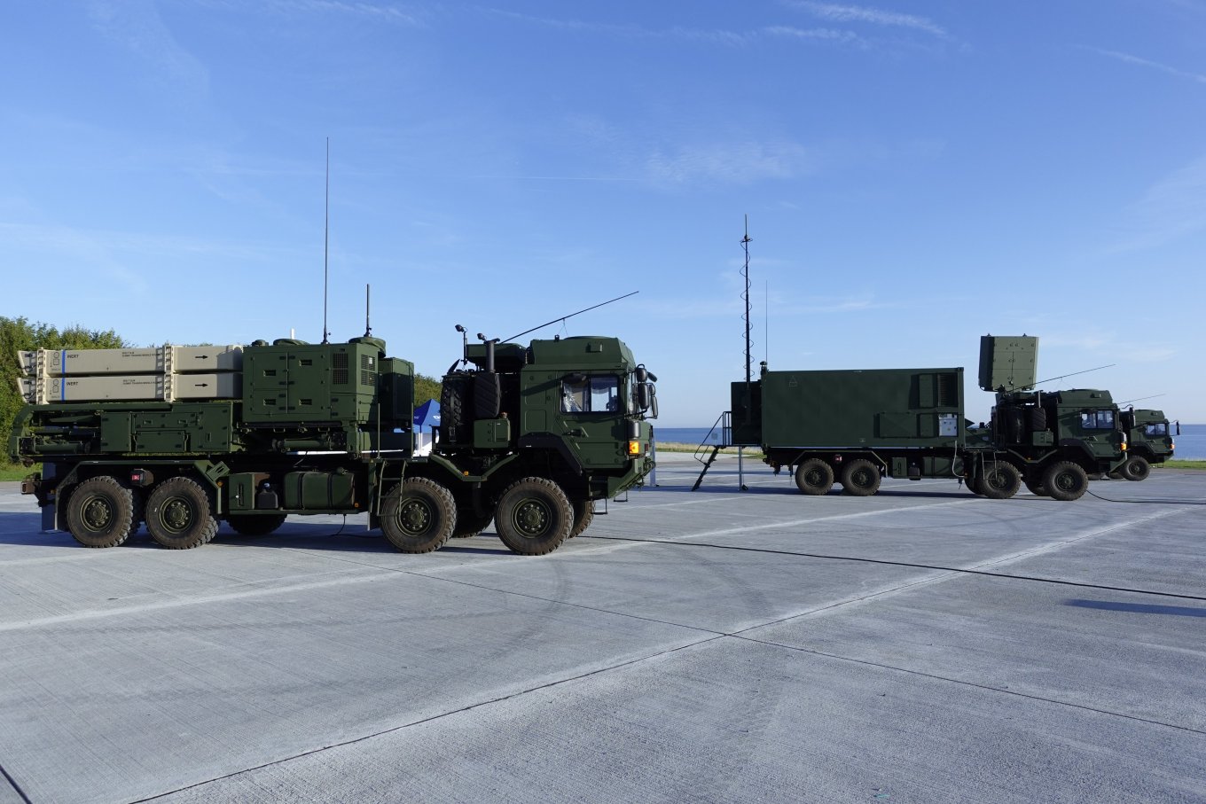 Болгари зрозуміли, що 12 С-200 та вісім С-300 недостатньо, то хочуть купити ще IRIS-T SLM