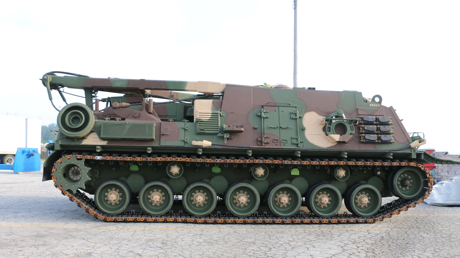 США відмовляються від БРЕМ M88A3 на користь старої Hercules, яка не може сама підняти новий танк Abrams SEPv3