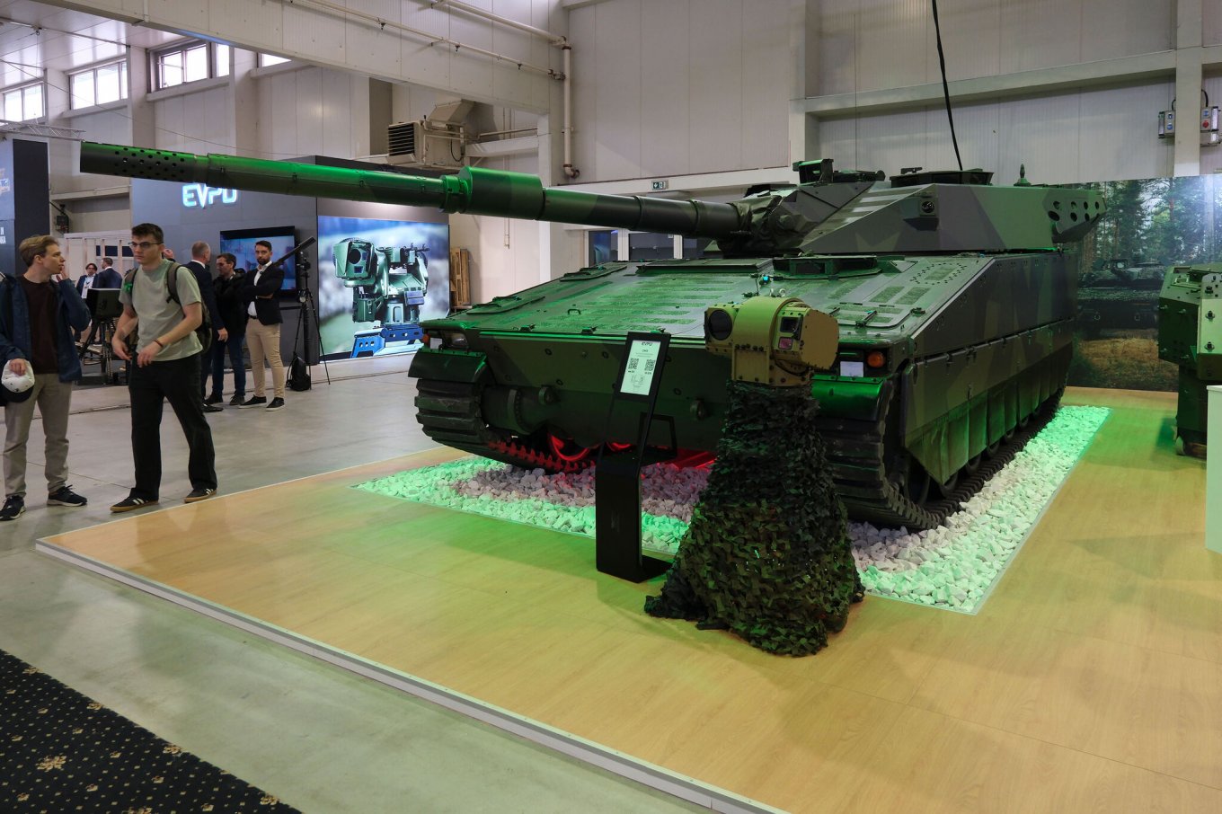 Старий варіант CV90120 на виставці IDEB 2026 у Словаччині