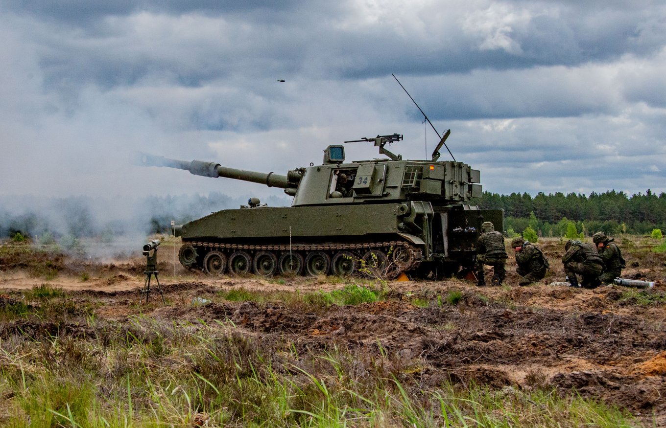 
         M109A5 self-propelled guns of the Spanish army during NATO exercises in Latvia, May 2022, photo from open sources
        