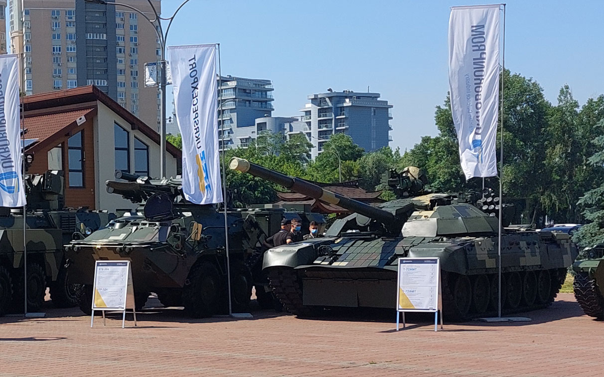 КБТЗ здебільше займається виготовленням та ремонтом БТР-3 різних модифікацій та танків Т-72АМТ