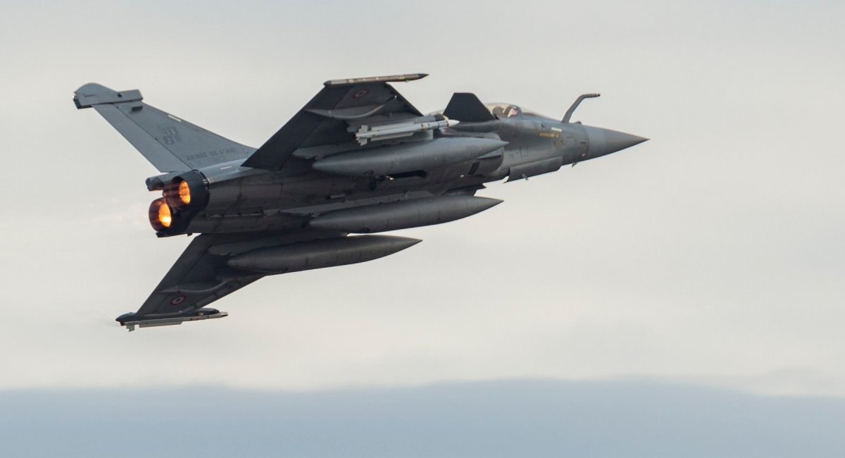 винищувач Rafale