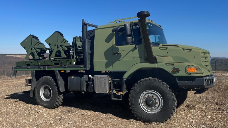 Система дистанційного мінування Scorpion 2 на базі вантажівки Zetros