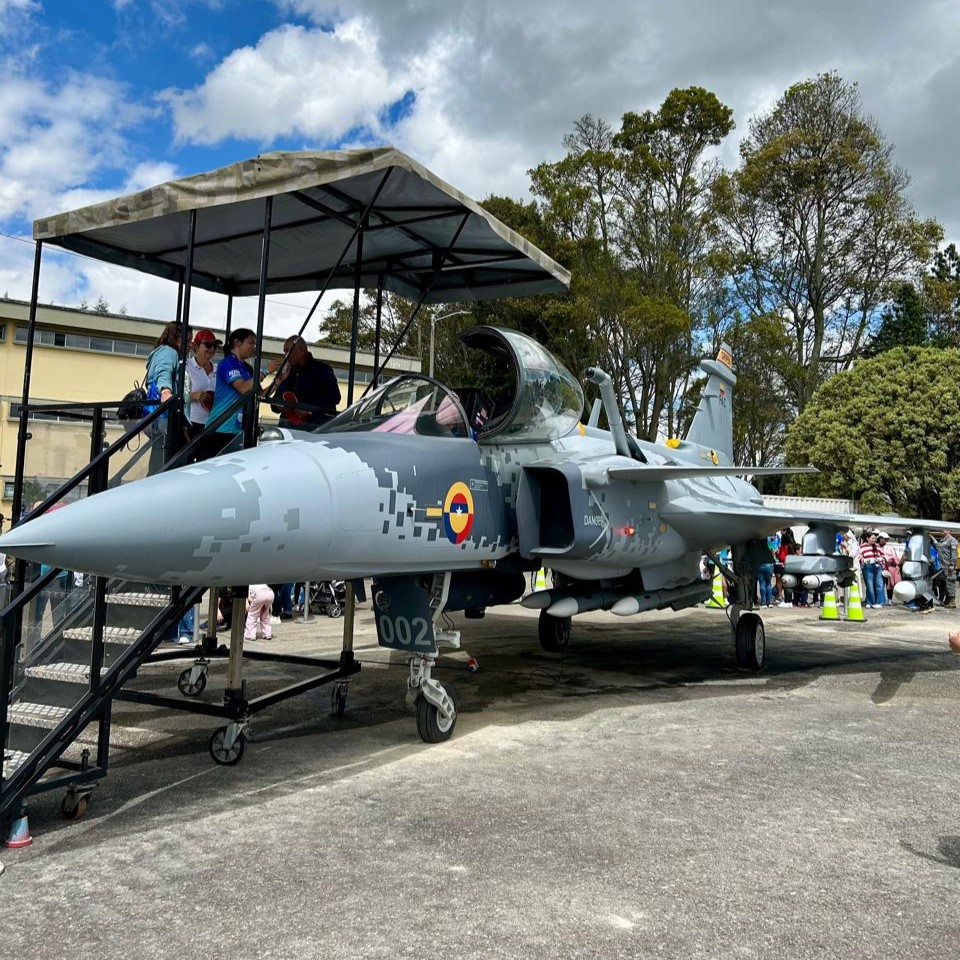 Gripen ПС Колумбії