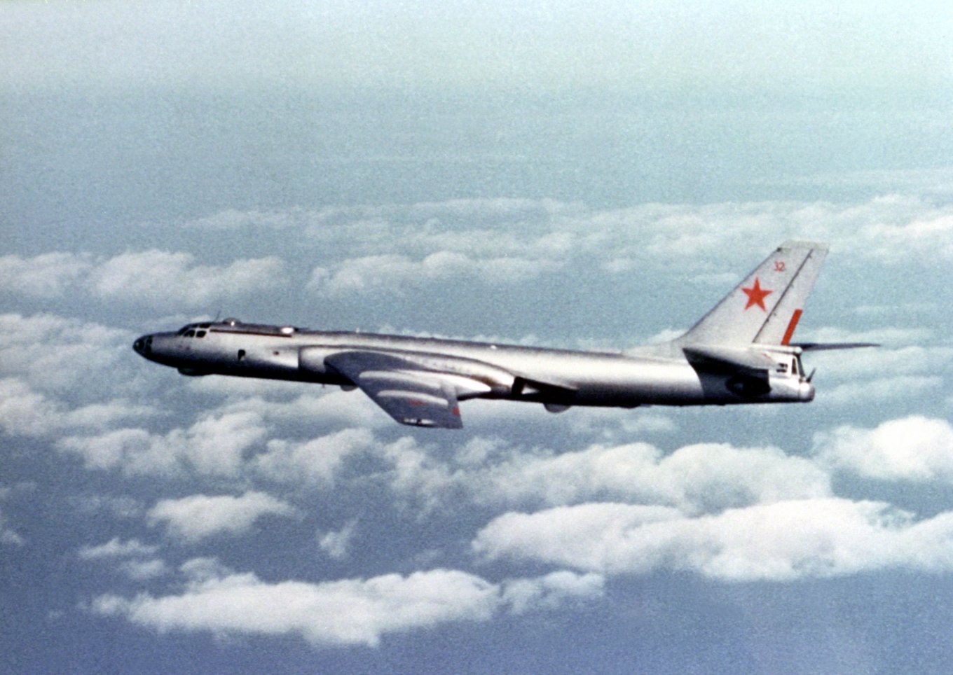 Ту-16 бомбардувальник