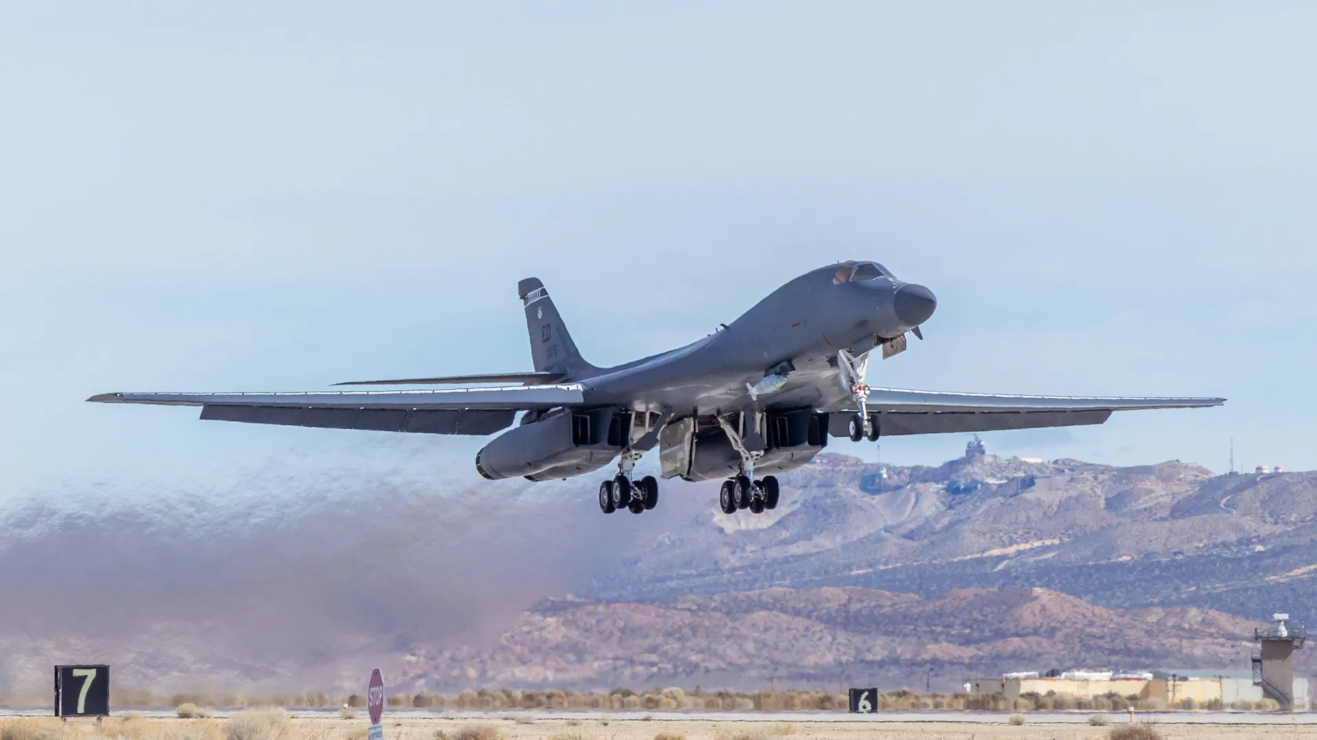 бомбардувальник B-1 Lancer