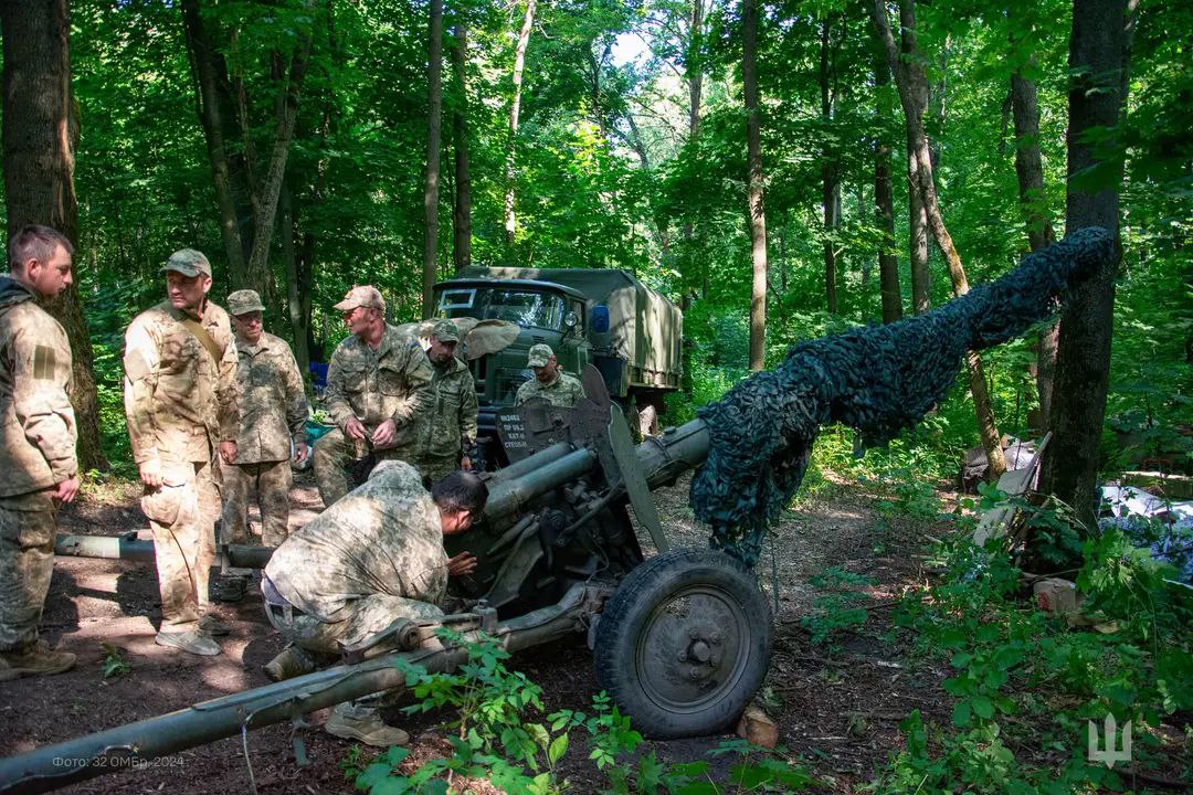 85-мм дивізійна гармата Д-44 в розпорядженні 32-ї ОМБр