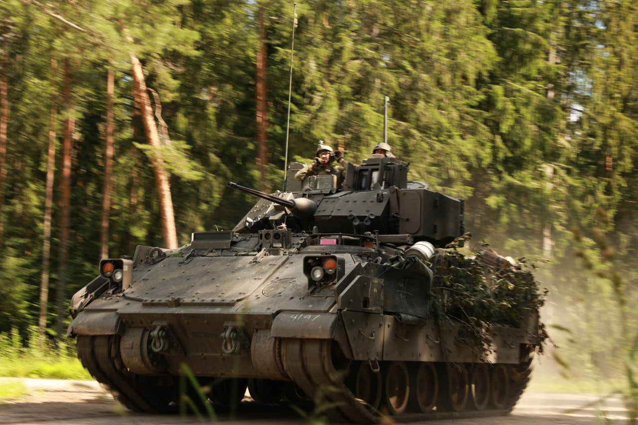 БМП Bradley M2A4