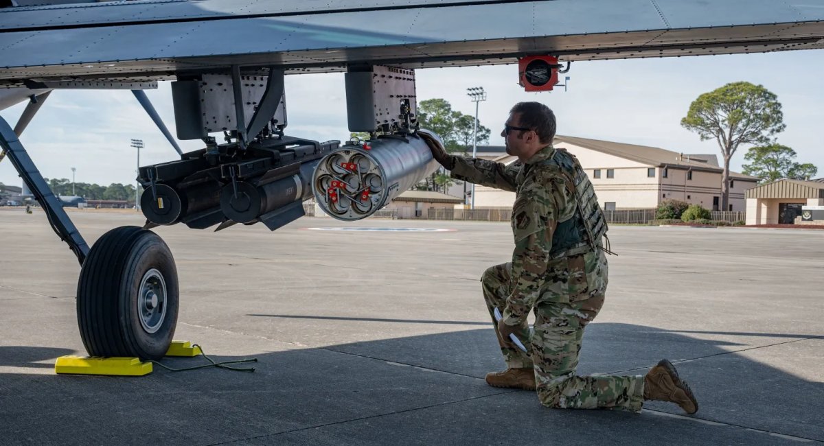 легкий штурмовик Skyraider