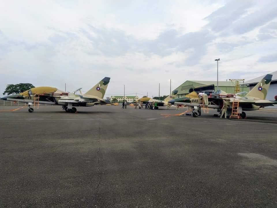 РФ купила свої Т-34-85 в обмін на Т-72 і Як-130 у Лаосу, пілотів якого тепер буде вчити Китай