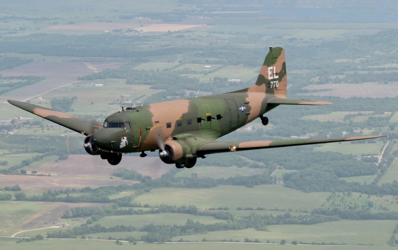 ганшип C-47