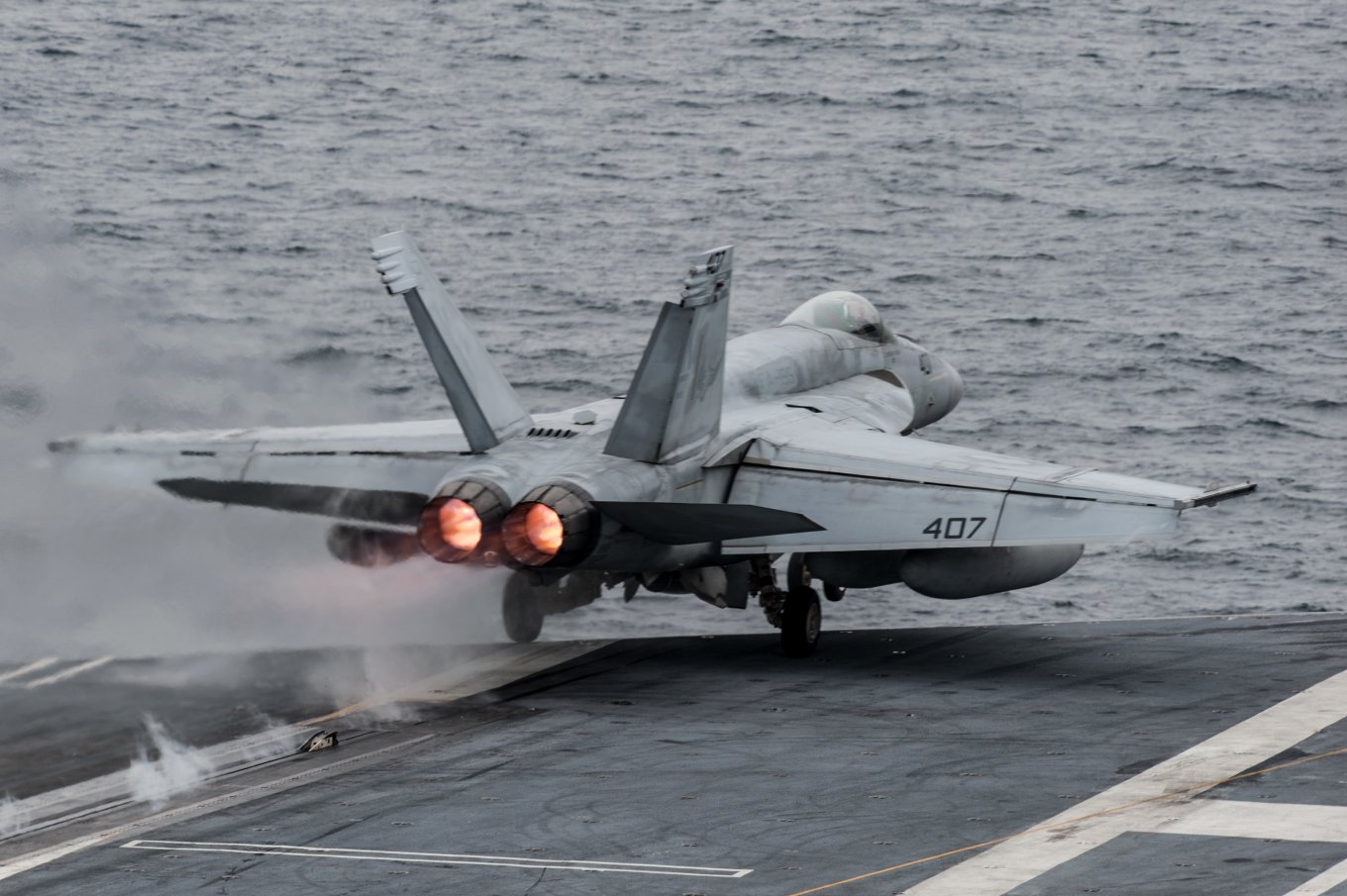 палубний винищувач шостого покоління F/A-XX