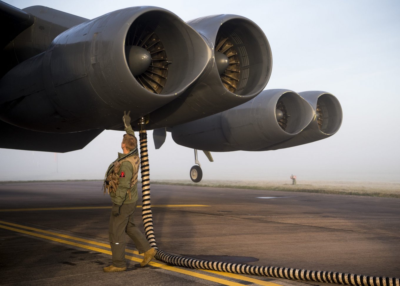 ПС США хочуть оснащити B-52 новими двигунами