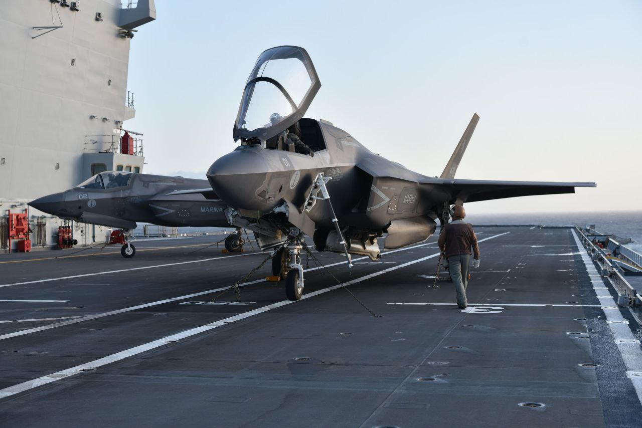 Винищувачі F-35B ВМС Італії на авіаносці Cavour