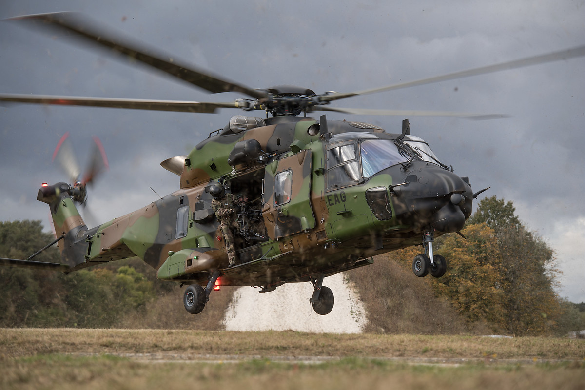 Французи скопіювали ідею ЗСУ з FPV-дронами на Мі-8 і тепер мають 55-річні вертольоти Gazelle з AST-78