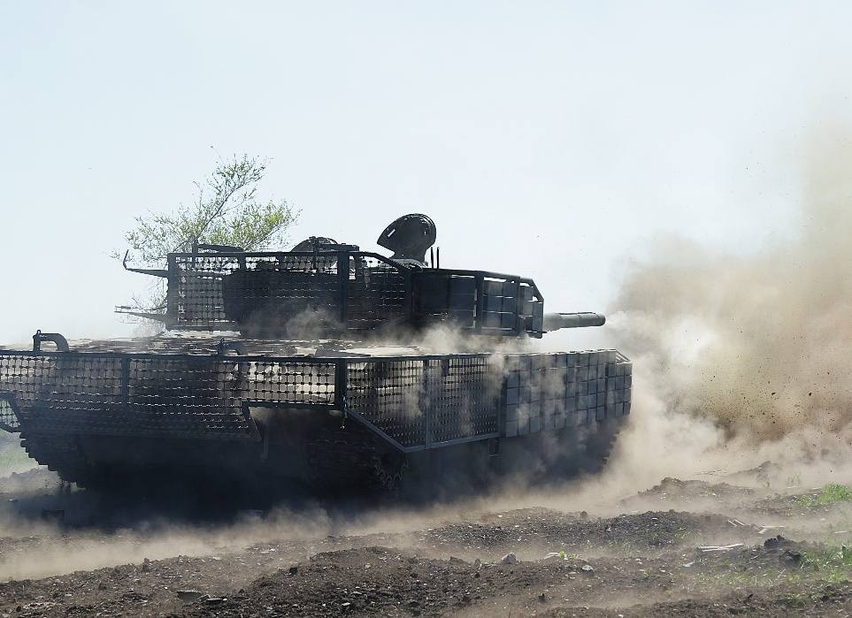 Які зміни треба по танкам для кращого захисту від БПЛА, якщо їх важливість показав аналіз 61 бою ЗСУ проти армії РФ