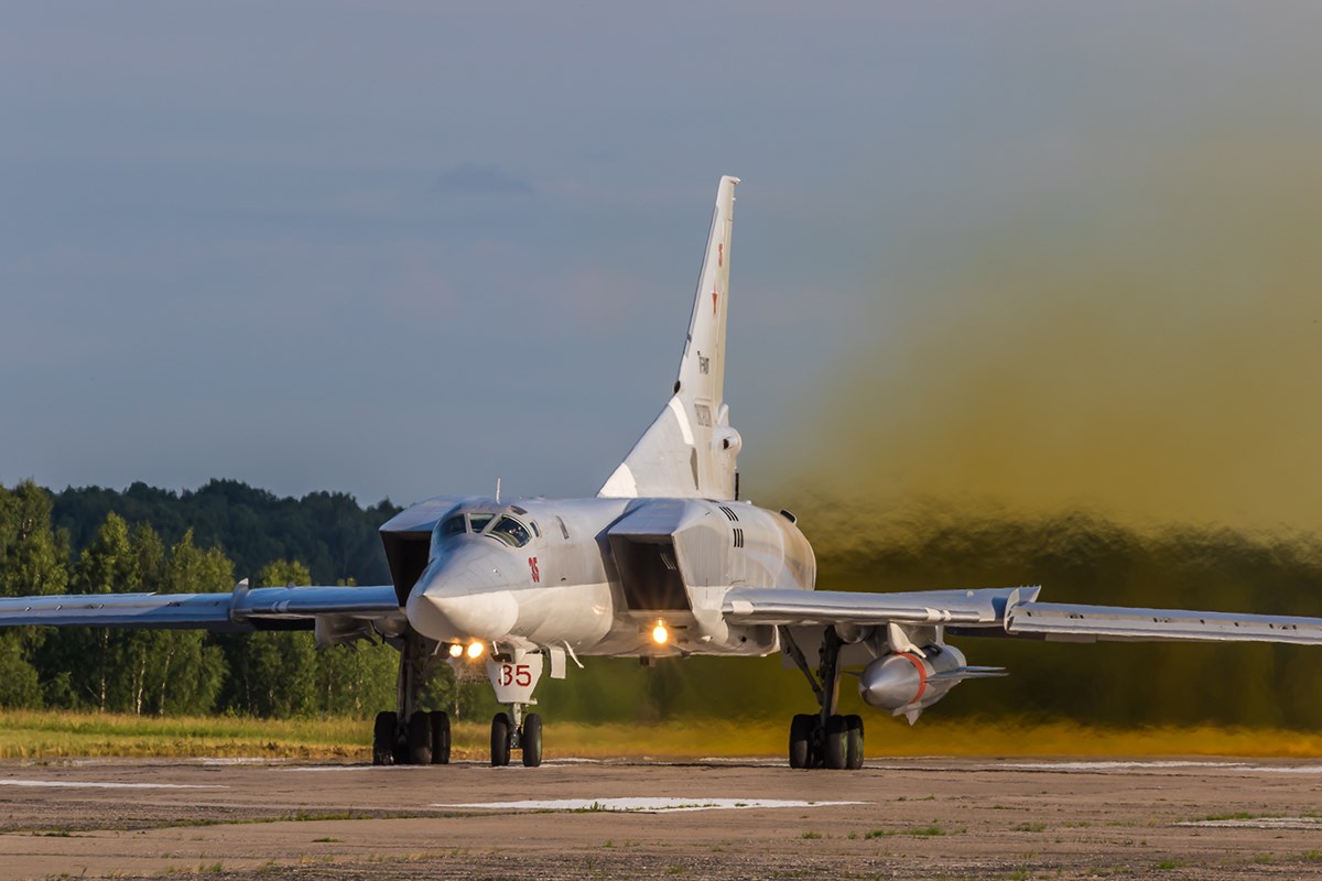 Tu-22M3 with X-22 missile