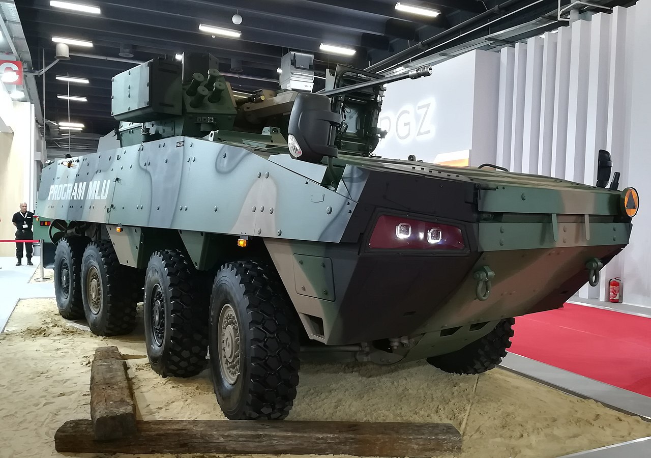 БТР KTO Rosomak-L