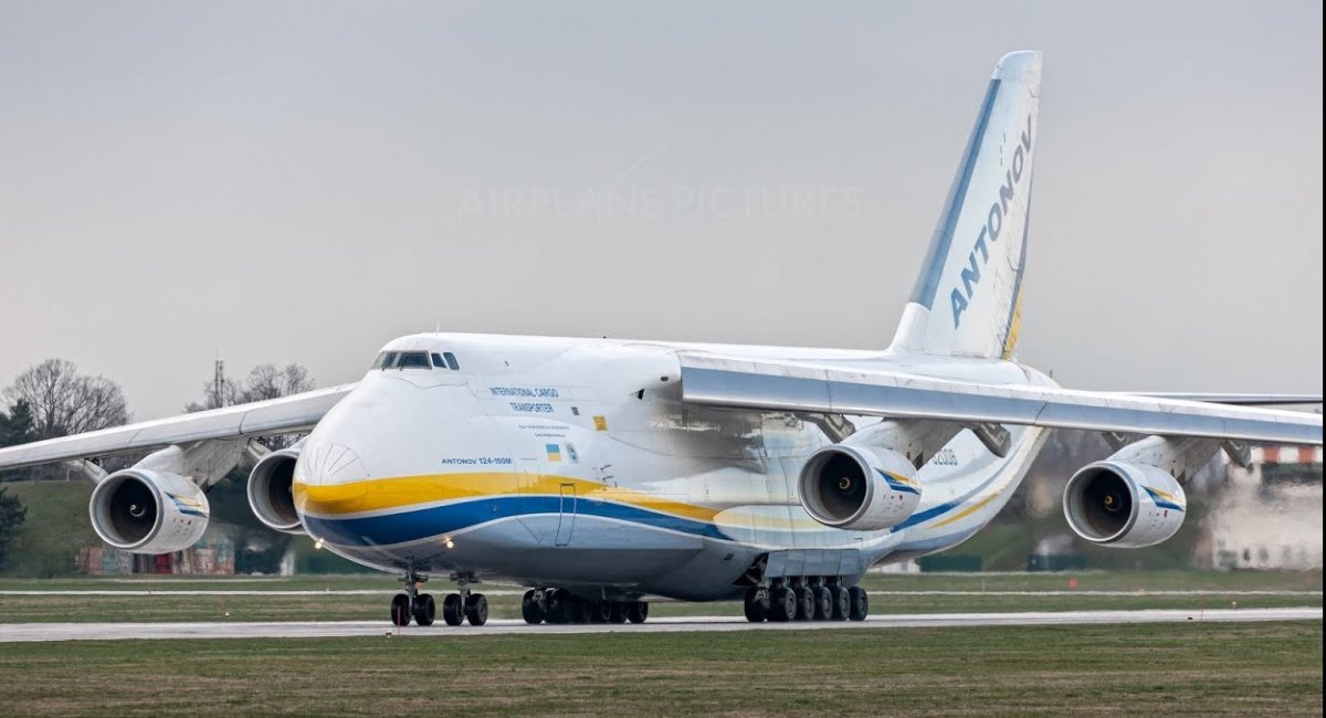 Літак Ан-124-100 