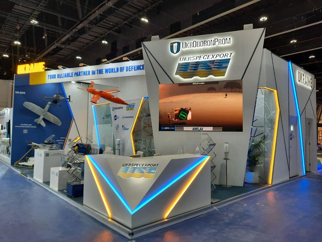 В ОАЕ відкрилась виставка UMEX 2022, українські компанії демонструють БПЛА та інші перевірені в бою технології, Defense Express