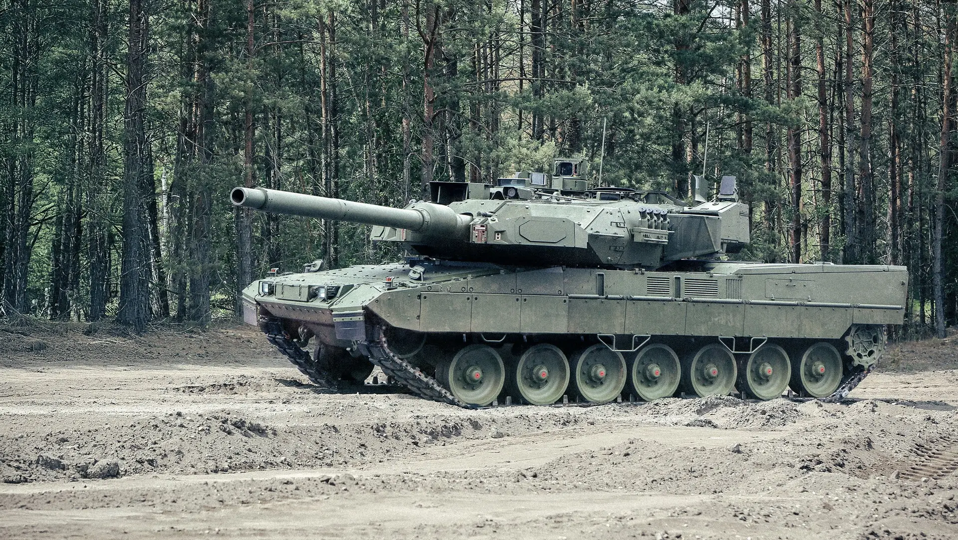 У Чехії запустили закупівлю Leopard 2A8 по 31,8 млн євро: на скільки танків вистачило коштів