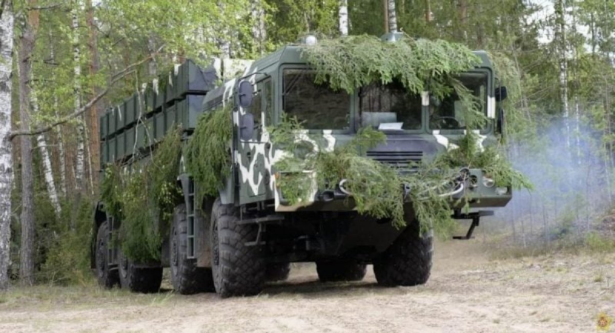 Білорусь і ядерна зброя: "одноразовий" Су-25, "Орєшнік" і плани по власних "Полонезах"
