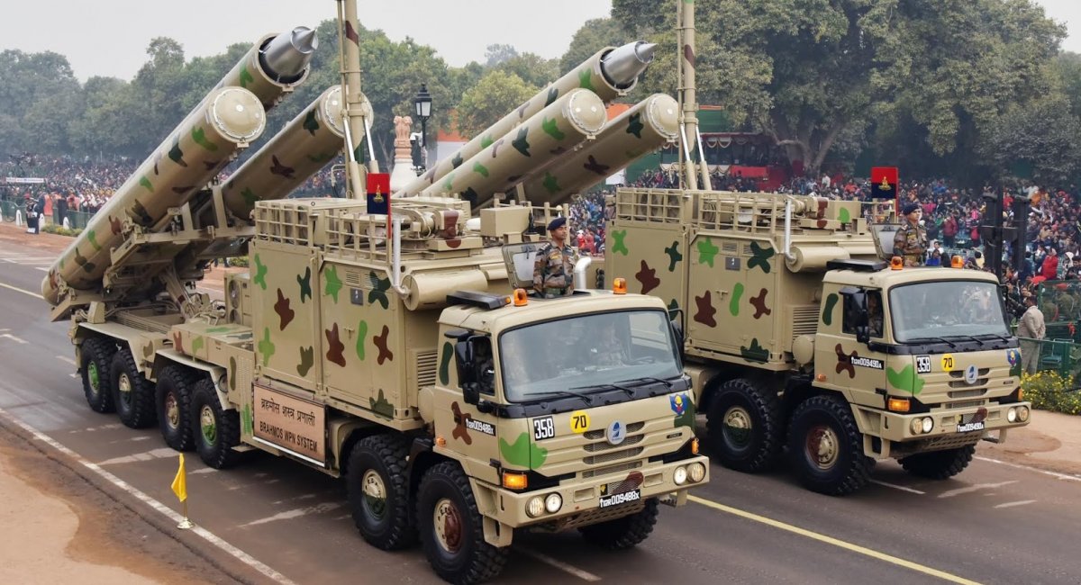 
         BrahMos surface-to-air missile launcher, photo from open sources
        