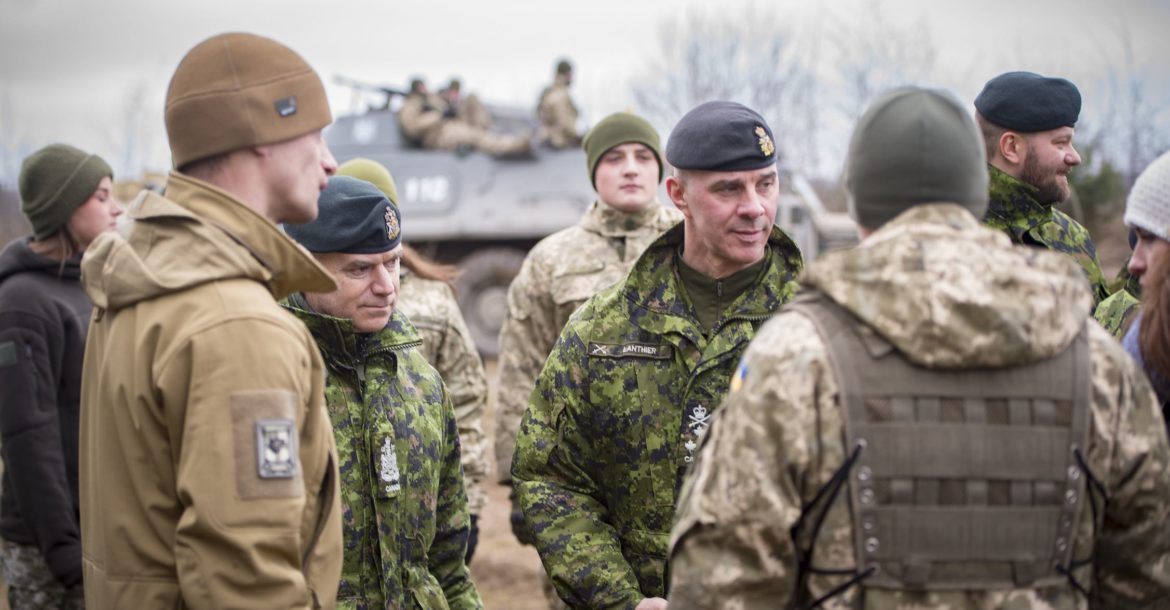 Зважаючи на загрози з боку РФ, канадські спецпризначенці розгорнуті в Україні, Global News, Defense Express