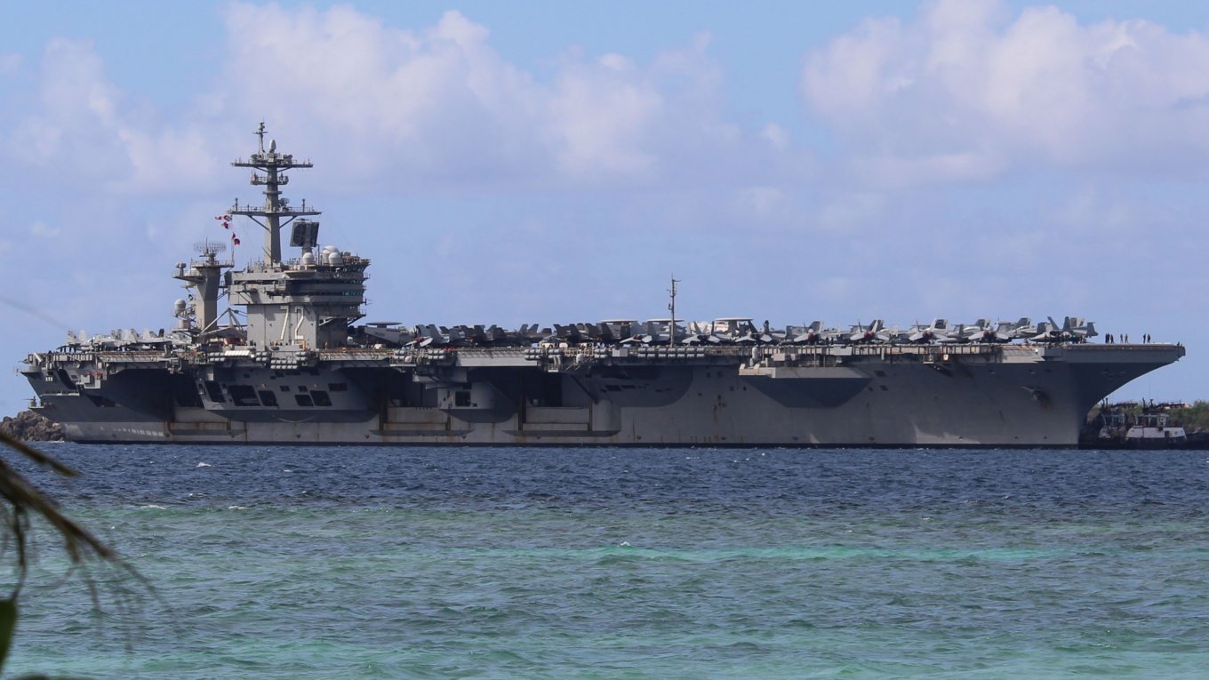 USS Abraham Lincoln (CVN-72)