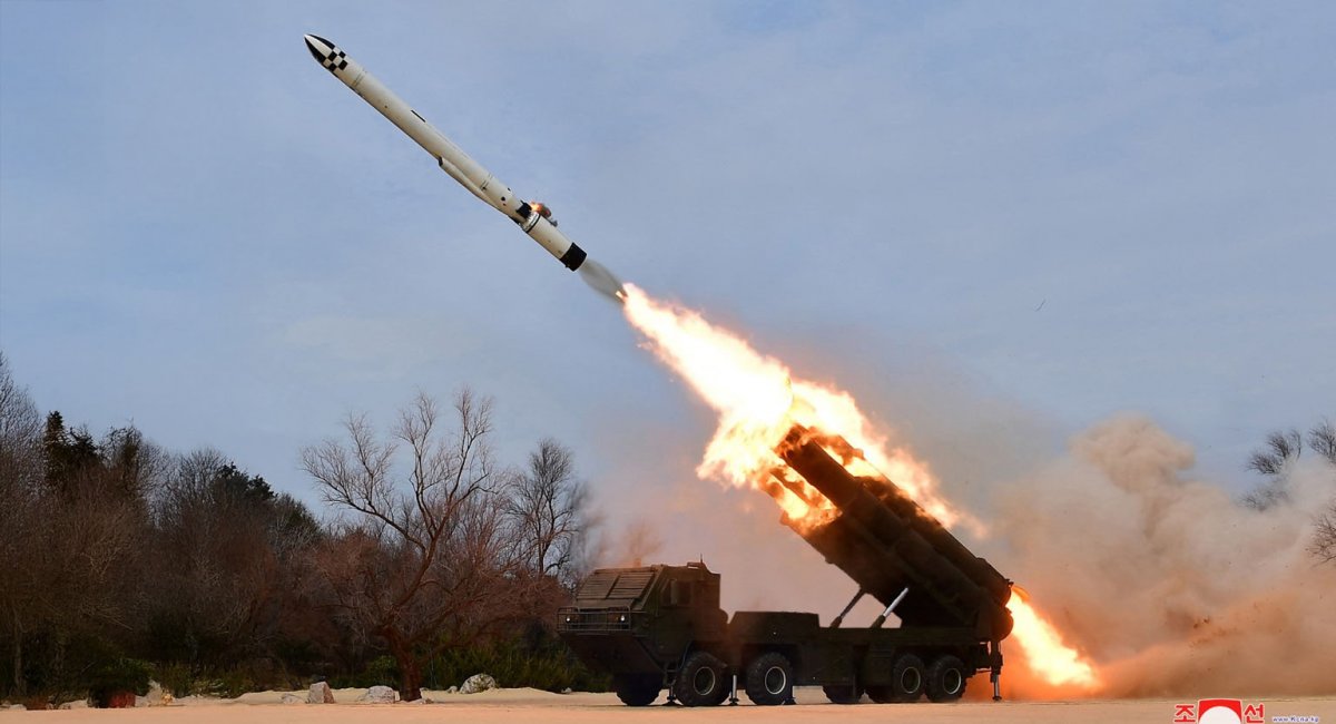 Що це за 600-мм ракетна система KN-25 до 400 км, яку КНДР показала на стрільбах, та чи буде вона в РФ