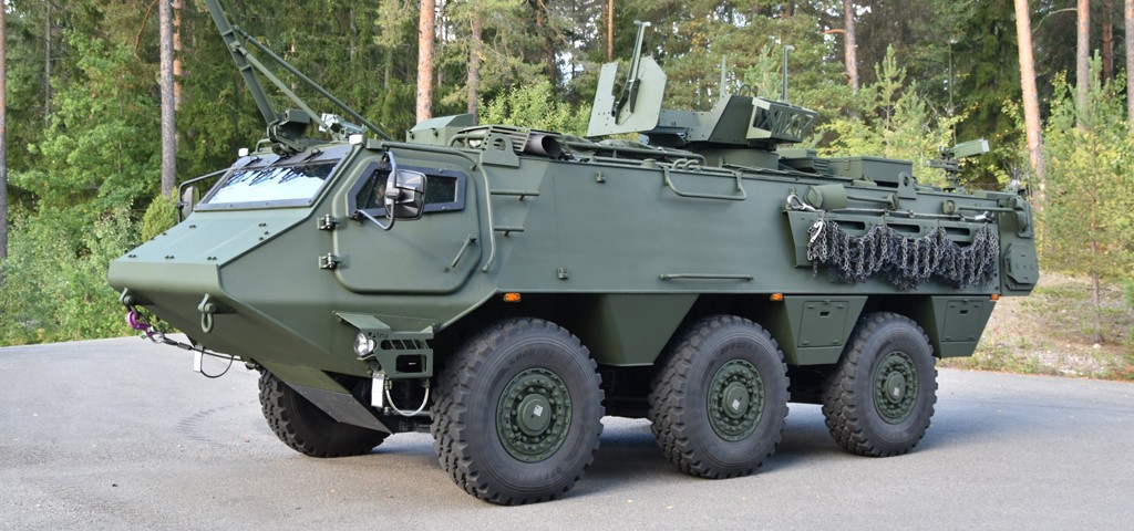 У Фінляндії хочуть повторити успіх з Patria 6x6, які постачалися і до ЗСУ, для нової гусеничної машини TRACKX