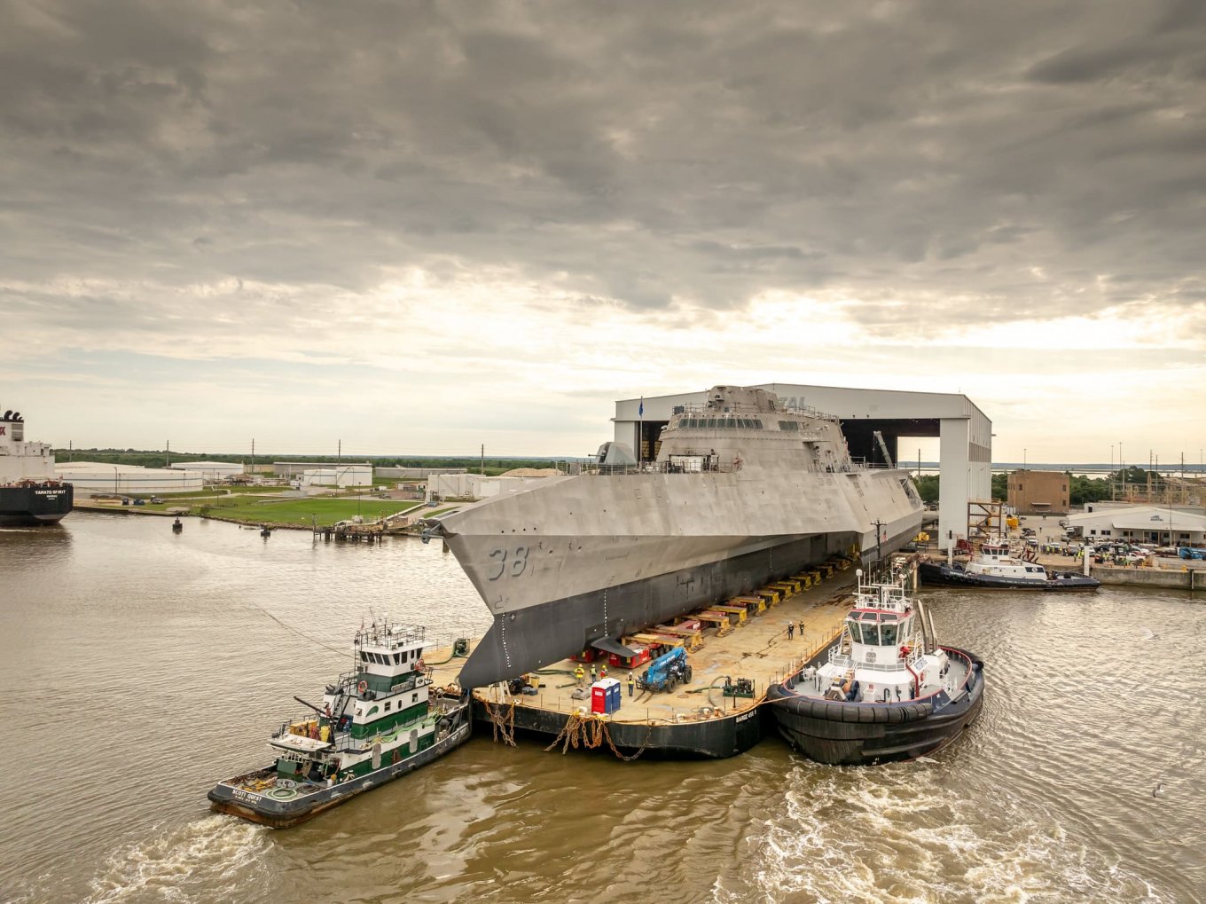 Спуск на воду USS Pierre (LCS 38) класу Independence у США, 2024 рік