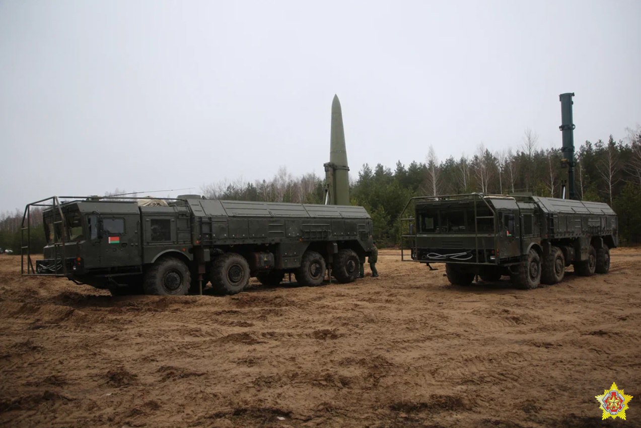 Білорусь і ядерна зброя: "одноразовий" Су-25, "Орєшнік" і плани по власних "Полонезах"
