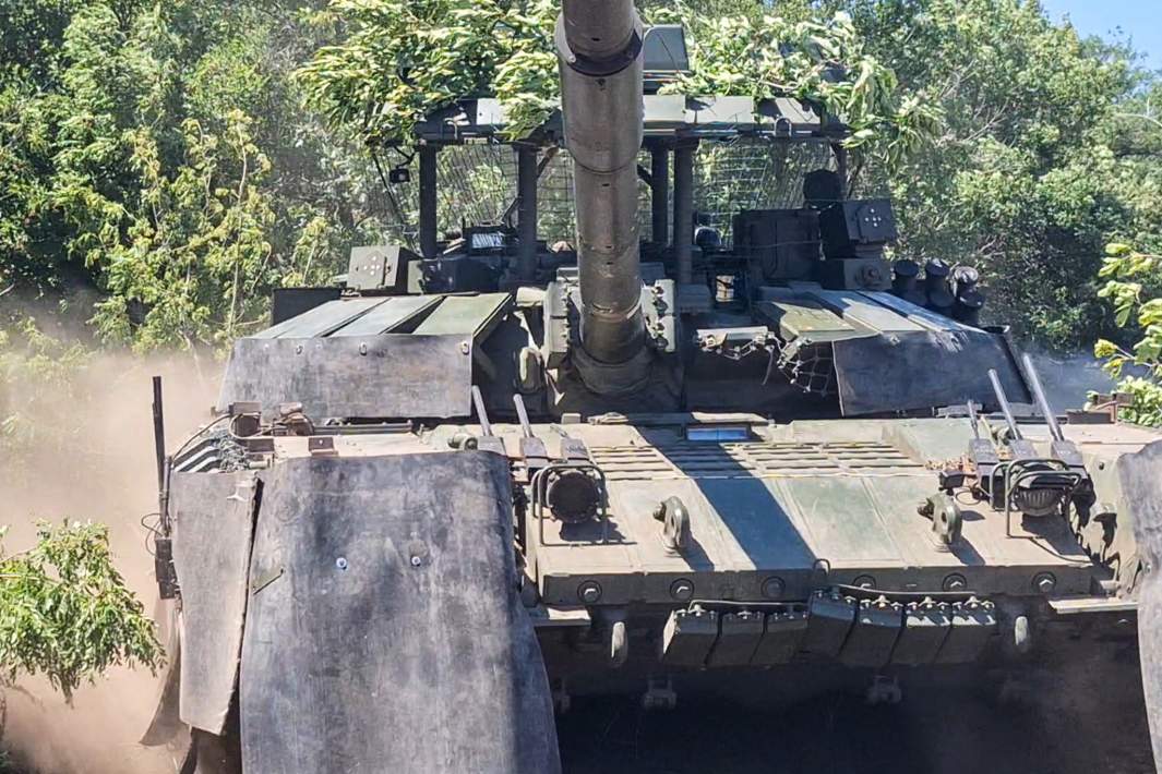 Танк Т-72Б3А з КАЗ 