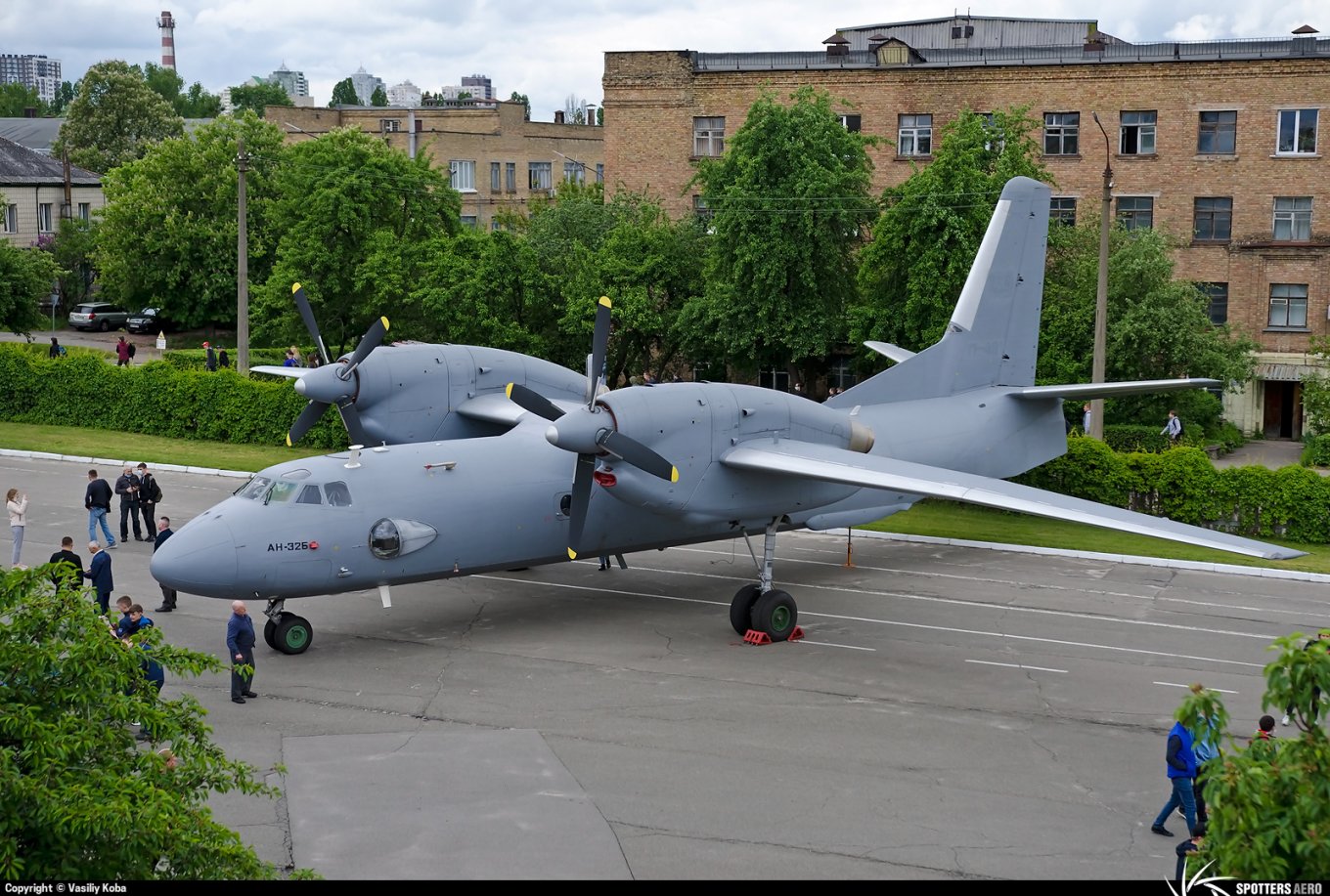 Ан-32Б