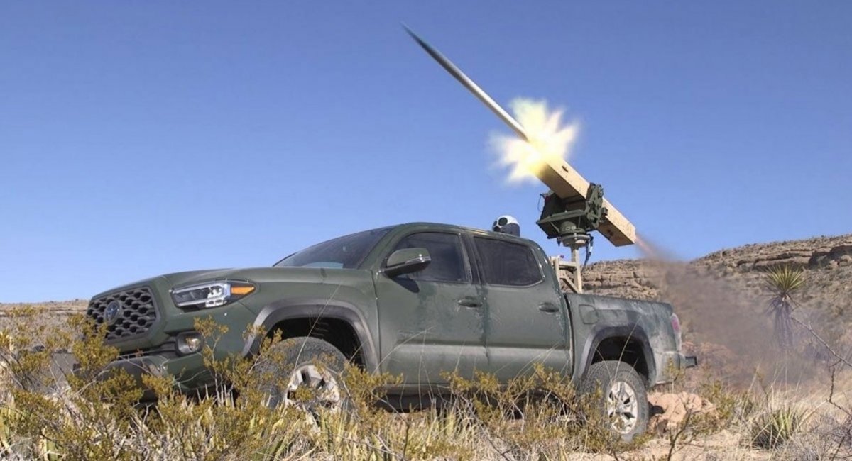 ЗРК Vampire з ракетами APKWS