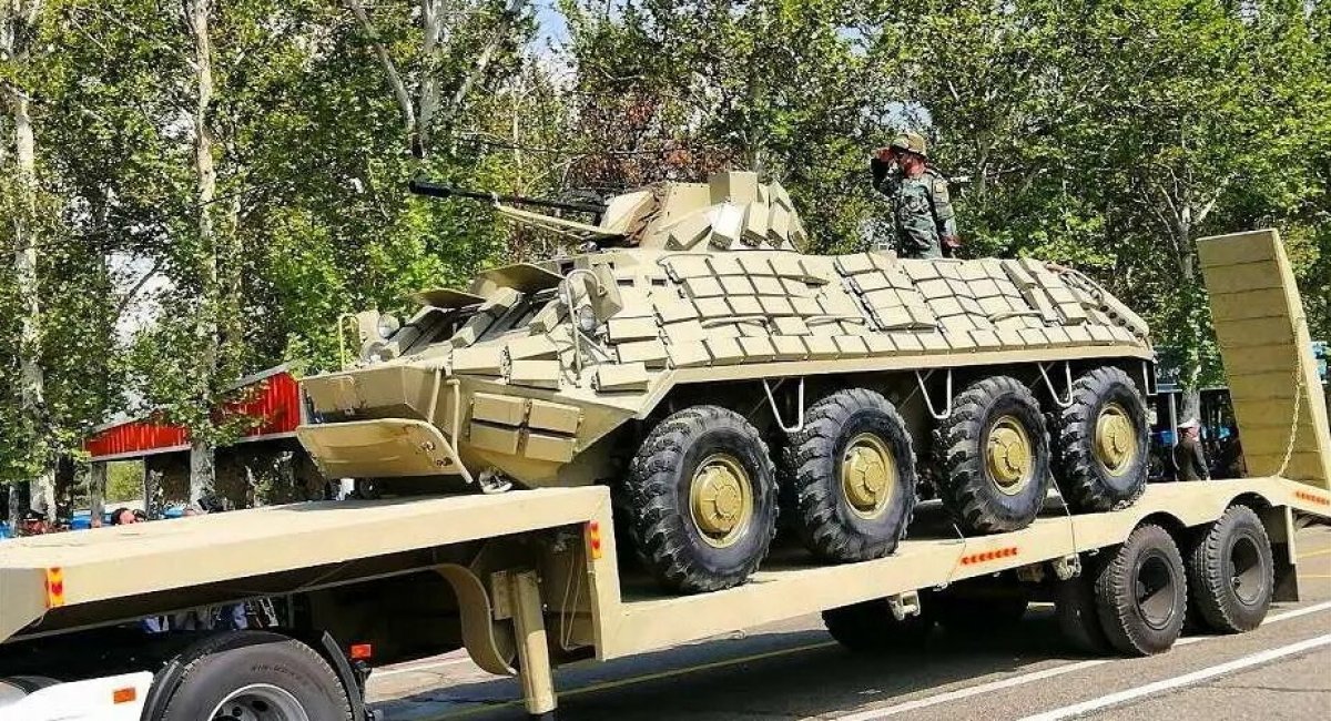 Демонстрація іранської модернізації БТР-60ПБ під назвою Heidar-7, квітень 2024 року
