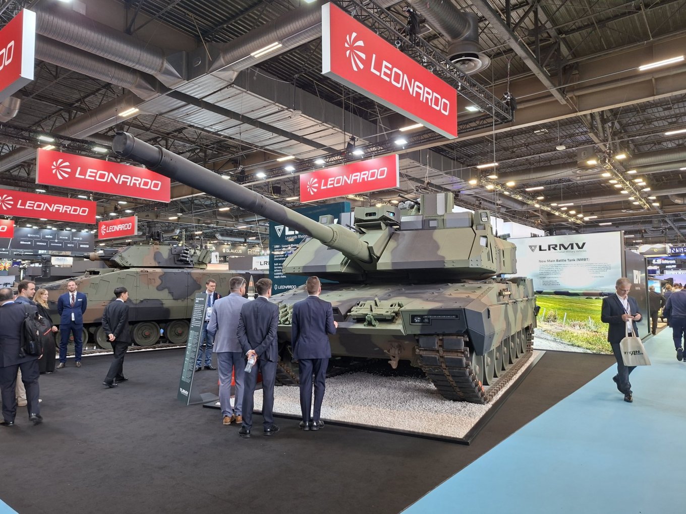Демонстратор танка NMBT Panther від Rheinmetall та Leonardo для Італії