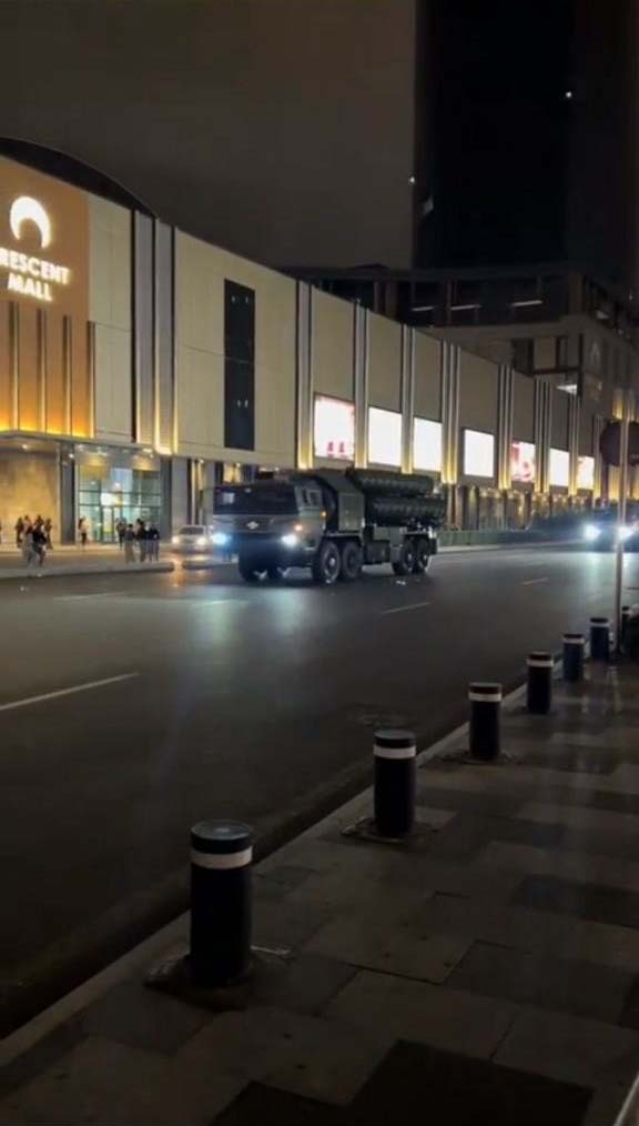 HQ-9BE в Азербайджані на підготовці до параду