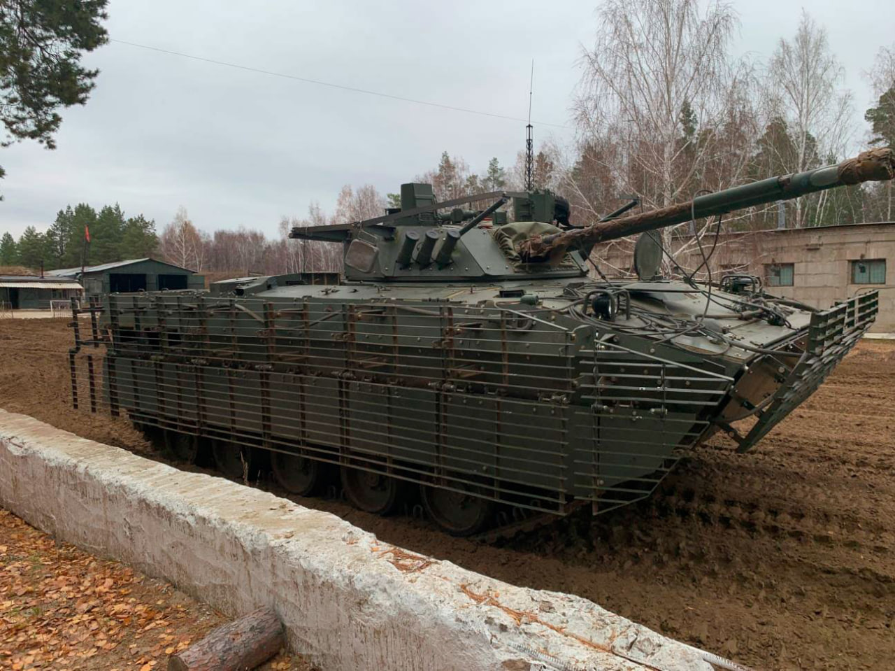 БМД-4М з покращеннями захисту