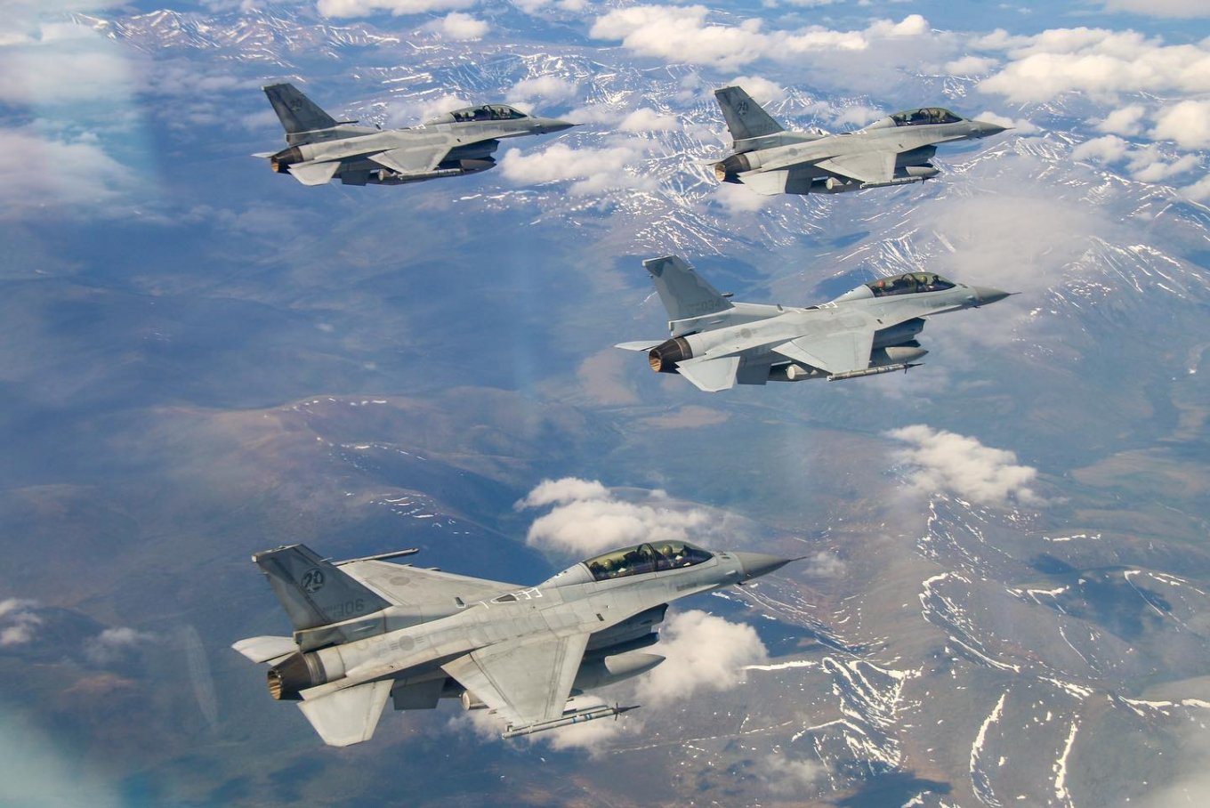 KF-16 F-16 корея