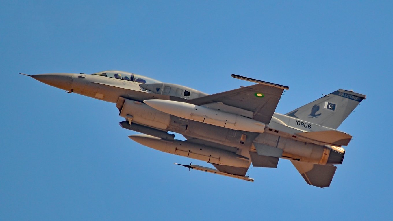 F-16 Block 52