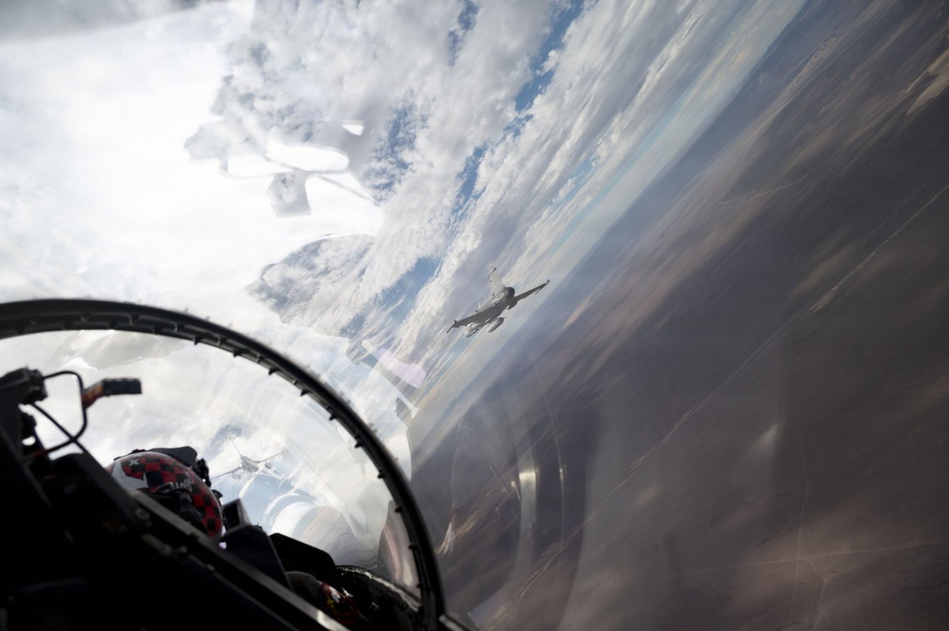 Хоча Бразилія озброїлася Gripen ще у 2022, вони вперше взяли участь у багатонаціональних навчаннях за кордоном