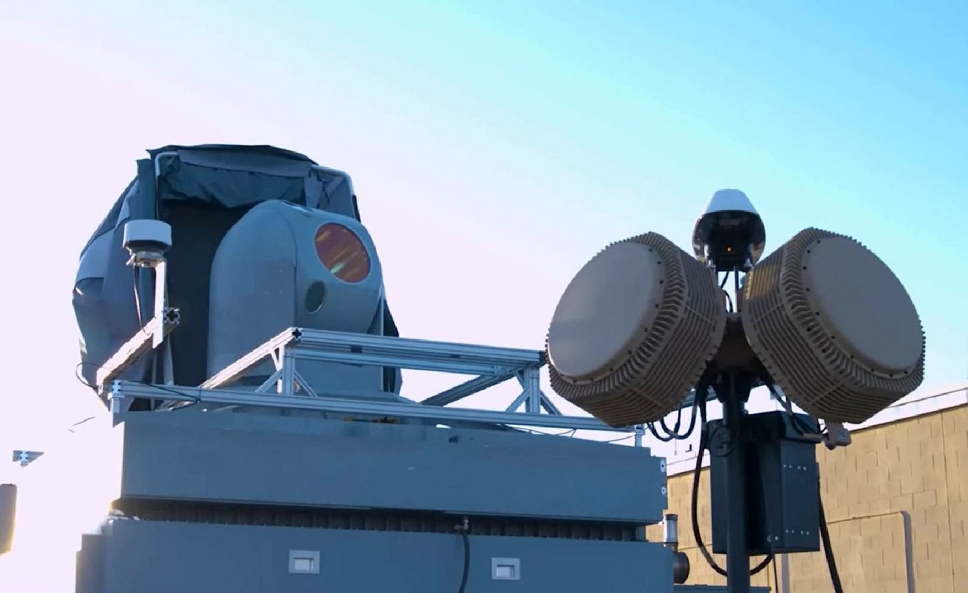 Лазерна система Layered Laser Defense (LLD) ВМС США